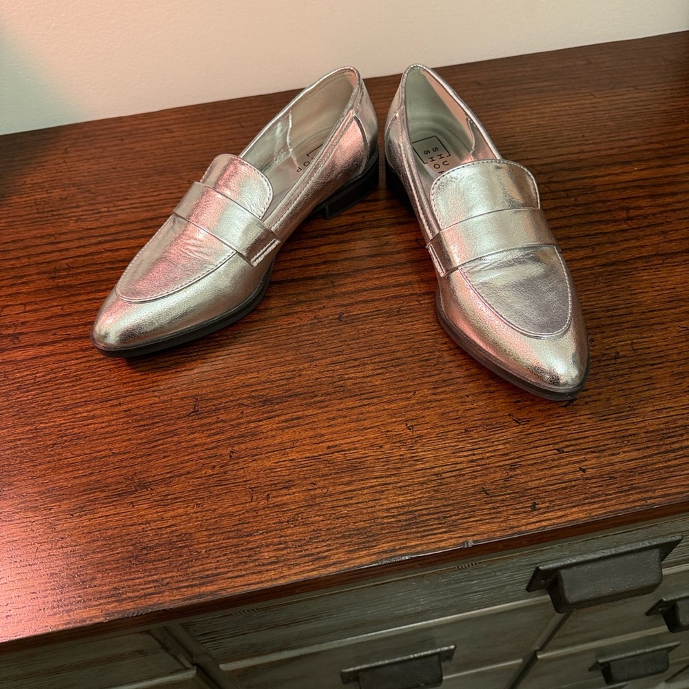 ShuShop Metallic Silver Loafers